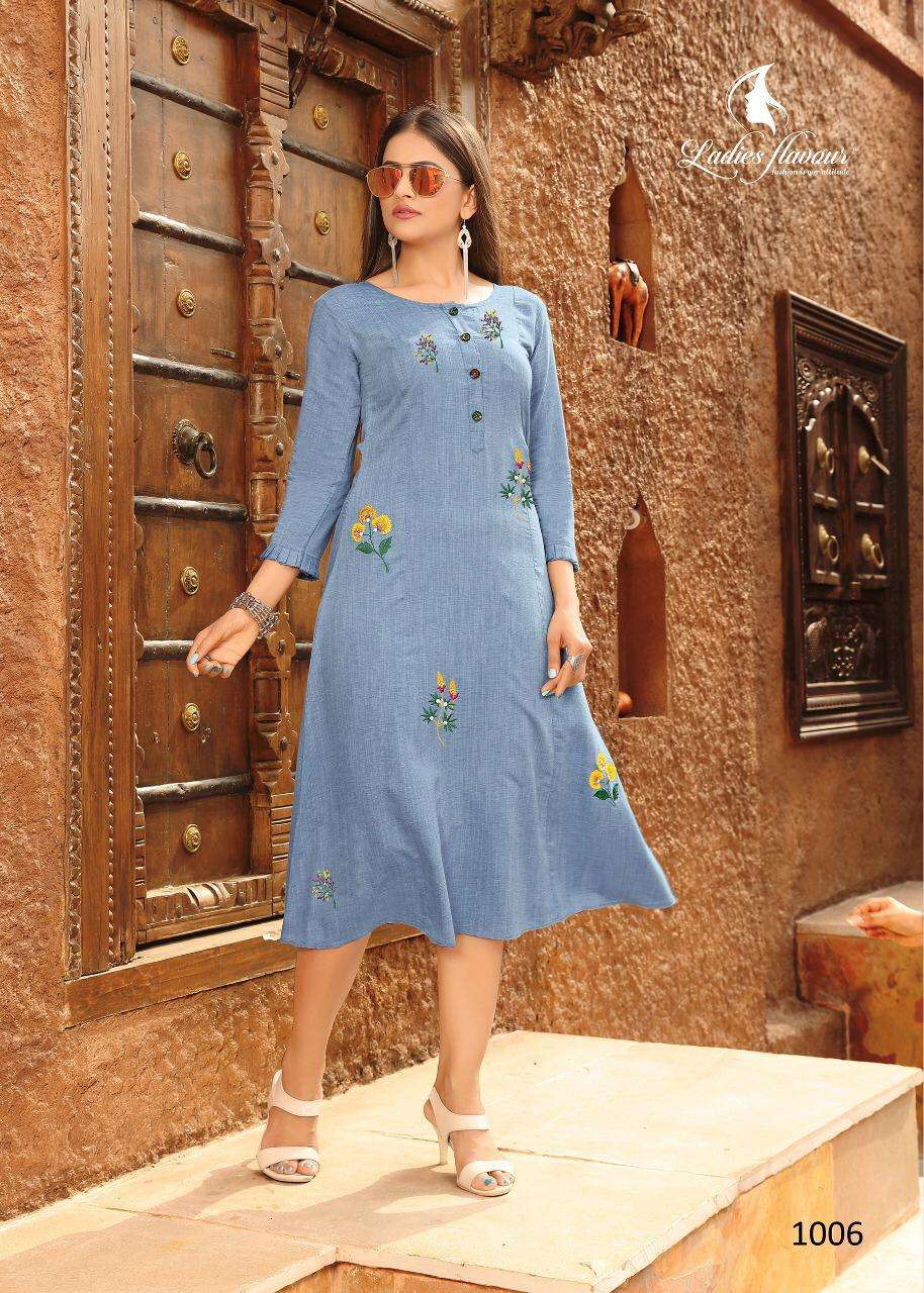 Ladies Flavour Gloory Kurti 